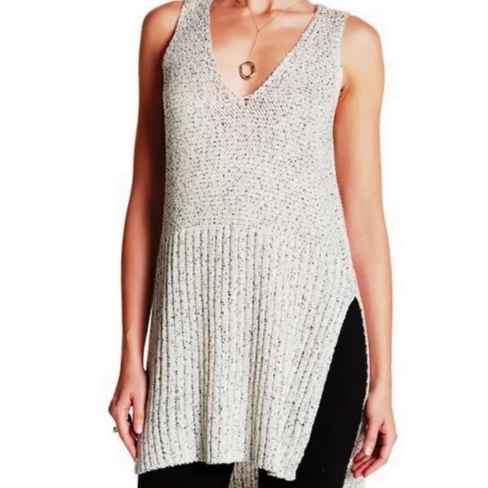 ASTR‎ The Label Marled Sweater Sleeveless Top Size Medium Gray Neutral High Low